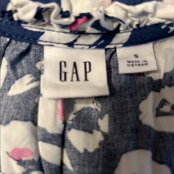 GAP Navy and White Floral Dress. Small - Picture 2 of 6